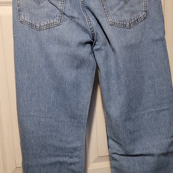 NWT LEVI'S LOW PRO Lightweight Ladies Jean Size 33 =Size 16 - Picture 5 of 6